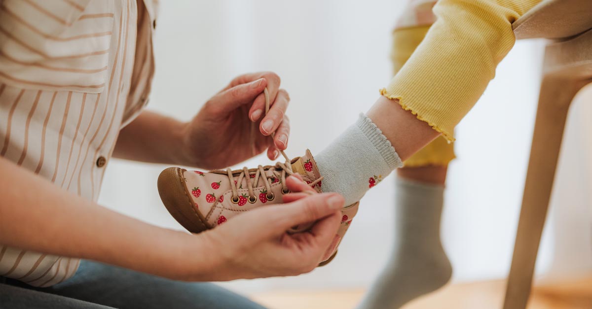 How-to-Choose-the-Right-Shoes-for-Your-Kids